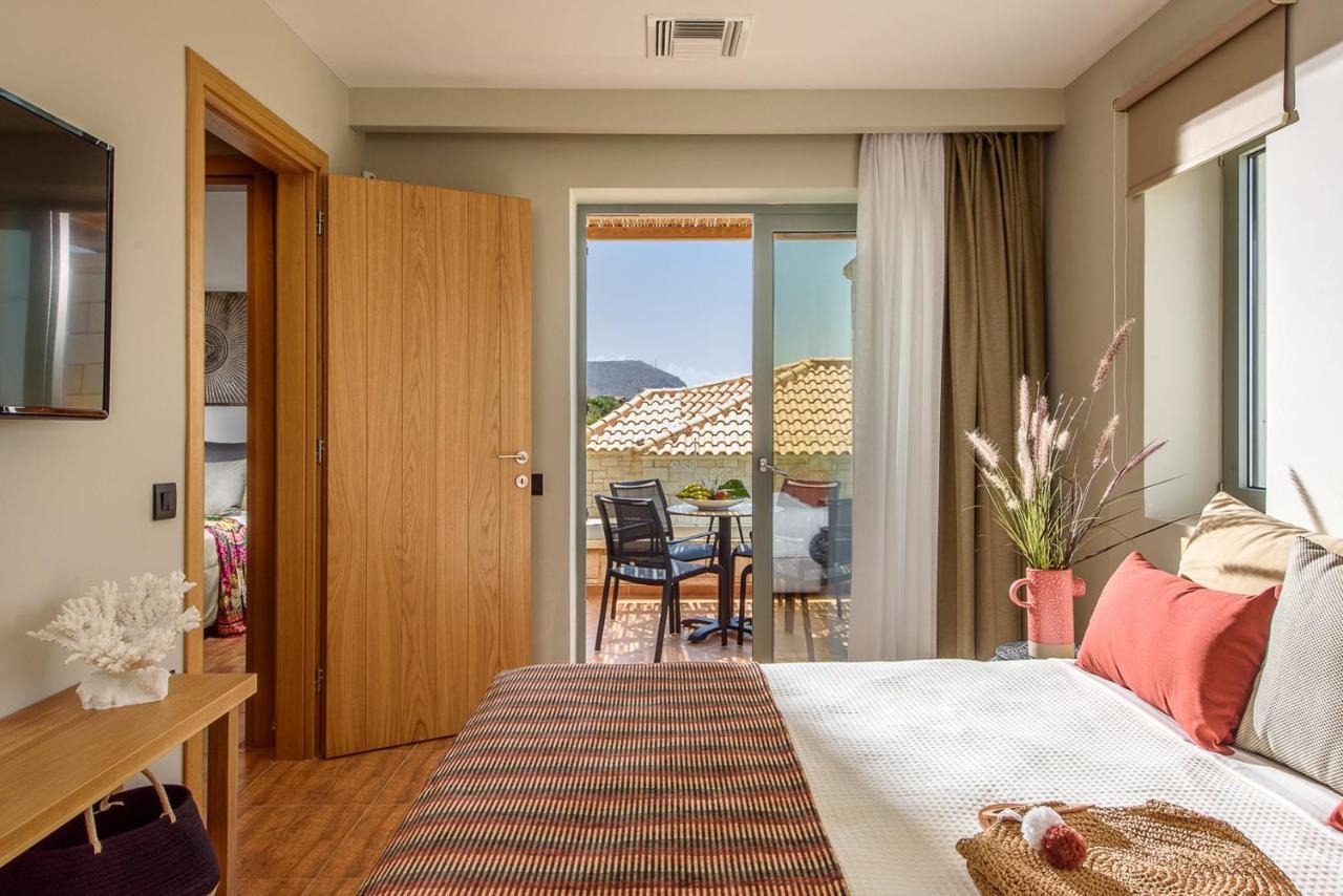 Caldera Theros Villas ヘルソニソス エクステリア 写真
